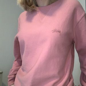Baby pink Stussy crew neck sweater! Size medium